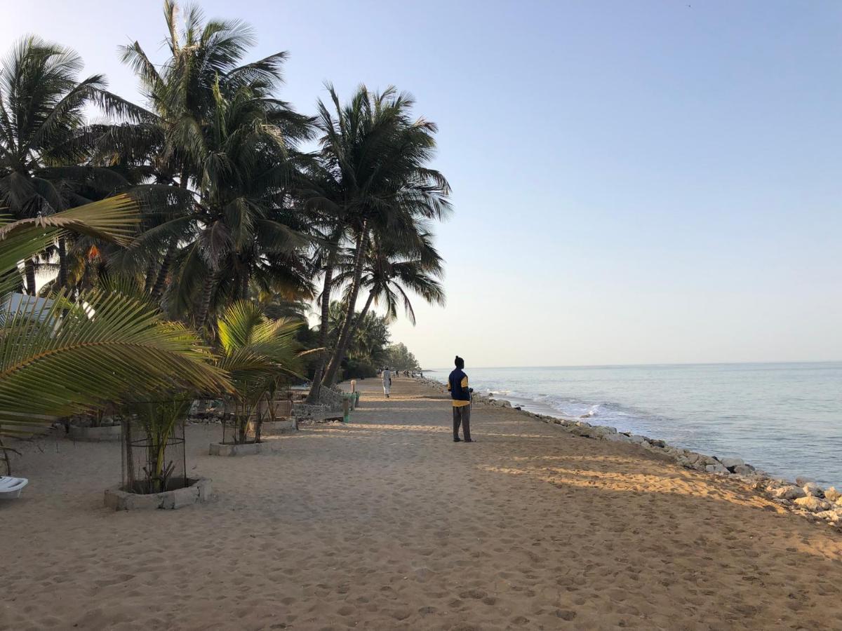 Auberge Mande Hotel Saly Portudal Bagian luar foto