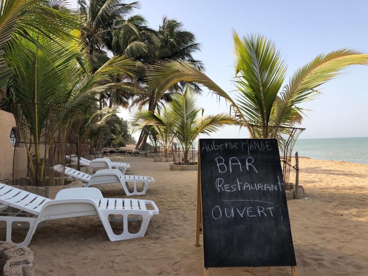 Auberge Mande Hotel Saly Portudal Bagian luar foto