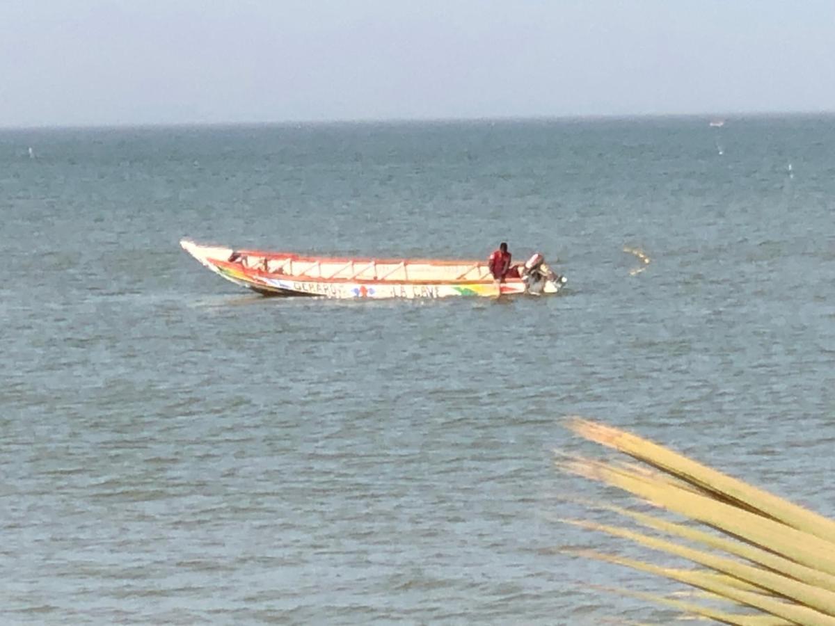 Auberge Mande Hotel Saly Portudal Bagian luar foto